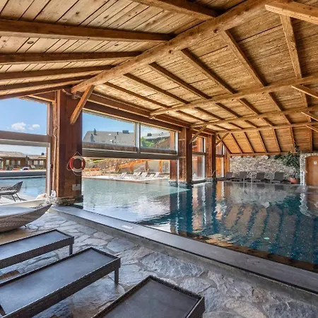 Vue Panoramique, Piscine, Spa, In-out & Golf A L'hotel De L'etrier A Crans Montana