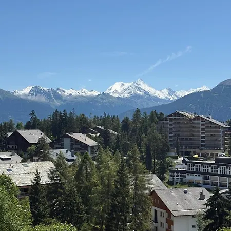 Vue Panoramique, Piscine, Spa, In-out & Golf A L'hotel De L'etrier A Crans Montana Lens