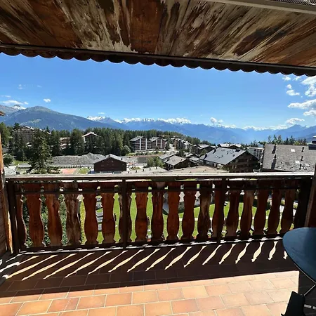 Vue Panoramique, Piscine, Spa, In-out & Golf A L'hotel De L'etrier A Crans Montana Διαμέρισμα